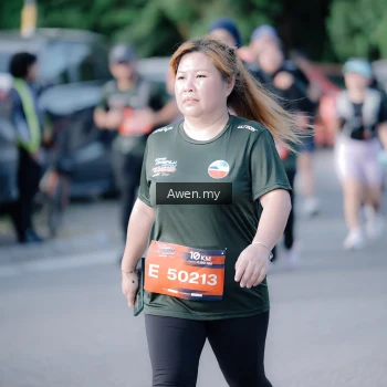 Runner Photo 4115192