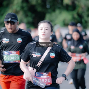 Runner Photo 4115223