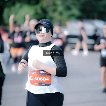 Runner Photo 4115267