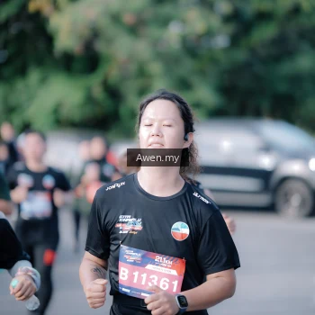 Runner Photo 4115271