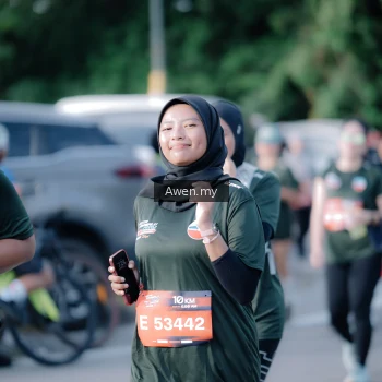 Runner Photo 4115279
