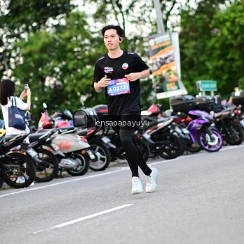 Runner Photo 4115281