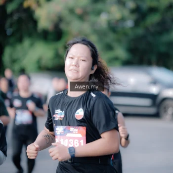 Runner Photo 4115283