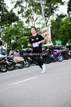 Runner Photo 4115288