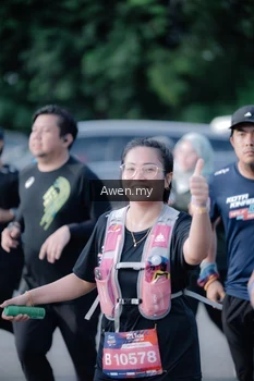 Runner Photo 4115295