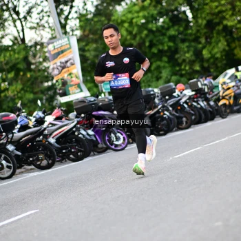 Runner Photo 4115304