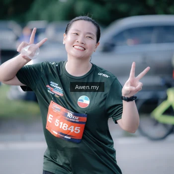 Runner Photo 4115343