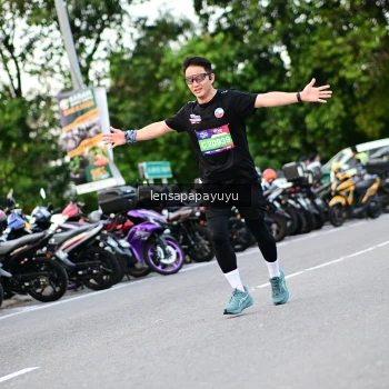 Runner Photo 4115347