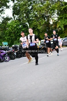Runner Photo 4115351
