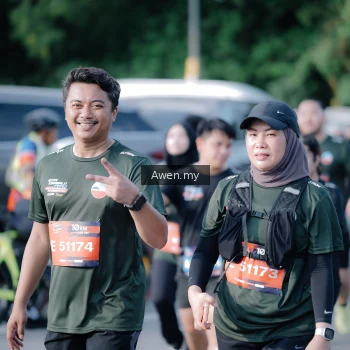Runner Photo 4115355