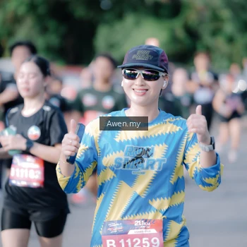 Runner Photo 4115360