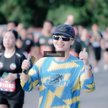 Runner Photo 4115364