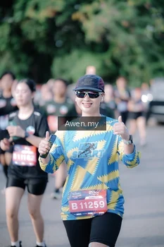 Runner Photo 4115365