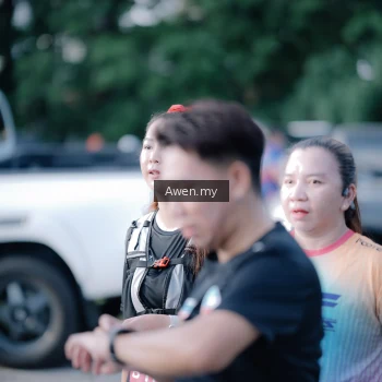 Runner Photo 4115375