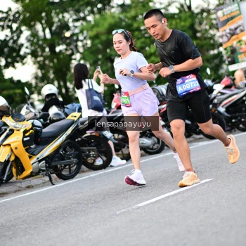 Runner Photo 4115438