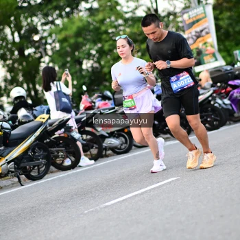 Runner Photo 4115447