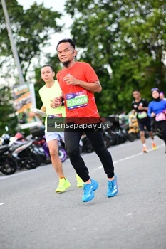Runner Photo 4115490