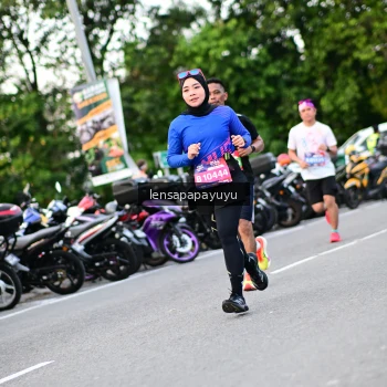 Runner Photo 4115509