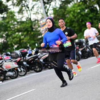 Runner Photo 4115515