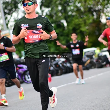 Runner Photo 4115525