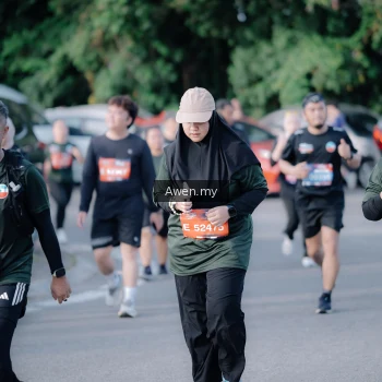 Runner Photo 4115528