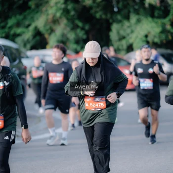 Runner Photo 4115529