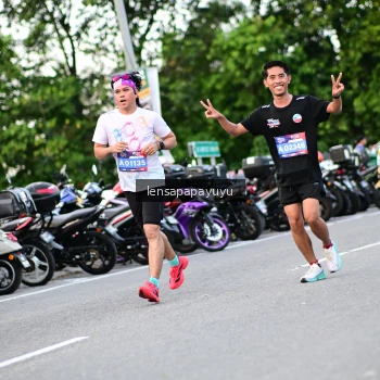 Runner Photo 4115534