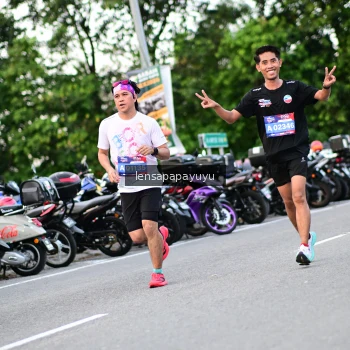 Runner Photo 4115544