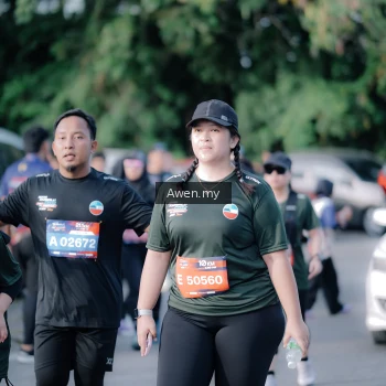 Runner Photo 4115576