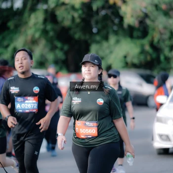 Runner Photo 4115590