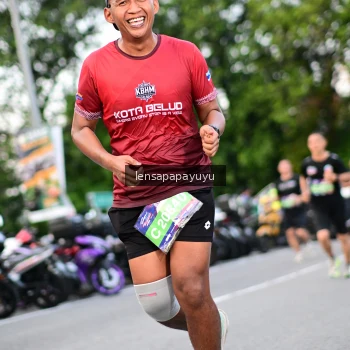 Runner Photo 4115593
