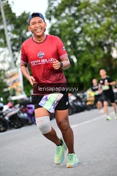 Runner Photo 4115595