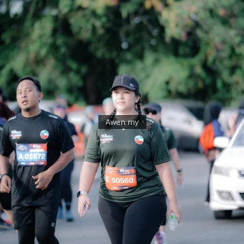 Runner Photo 4115599