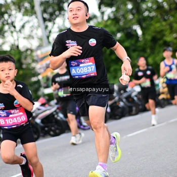 Runner Photo 4115607