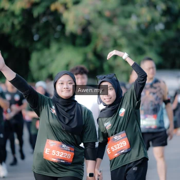 Runner Photo 4115630