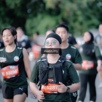 Runner Photo 4115652