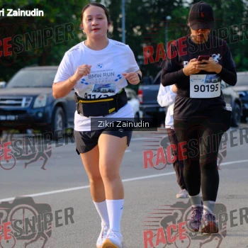 Runner Photo 411569