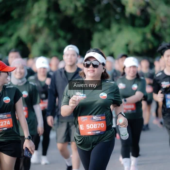 Runner Photo 4115704