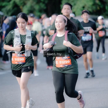 Runner Photo 4115722