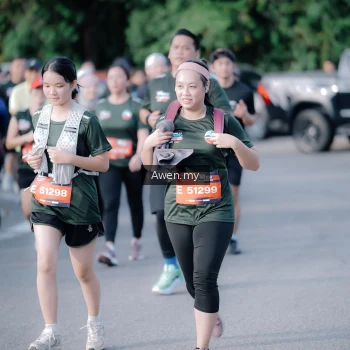 Runner Photo 4115729