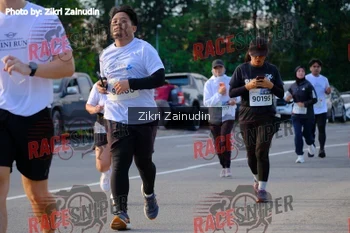 Runner Photo 411573