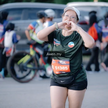Runner Photo 4115734