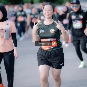 Runner Photo 4115782