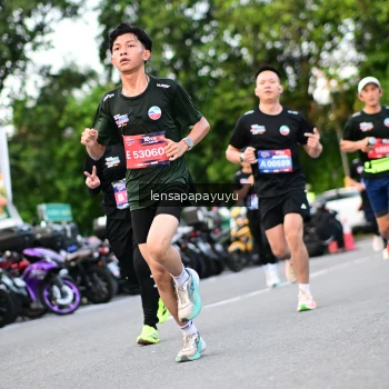 Runner Photo 4115784