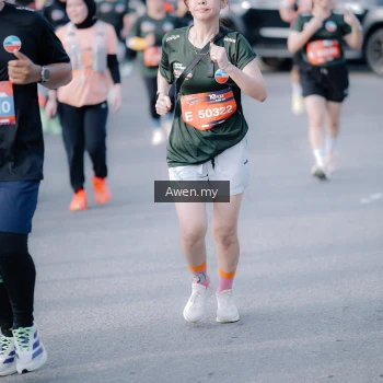 Runner Photo 4115794