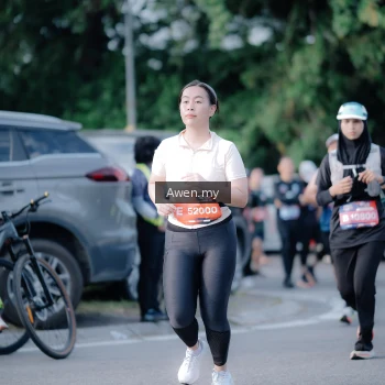 Runner Photo 4115807