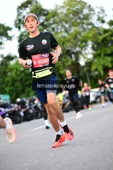 Runner Photo 4115809
