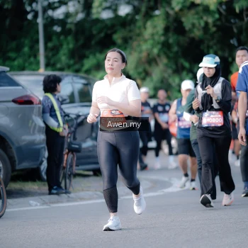 Runner Photo 4115814