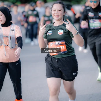 Runner Photo 4115819