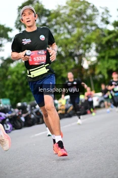 Runner Photo 4115821